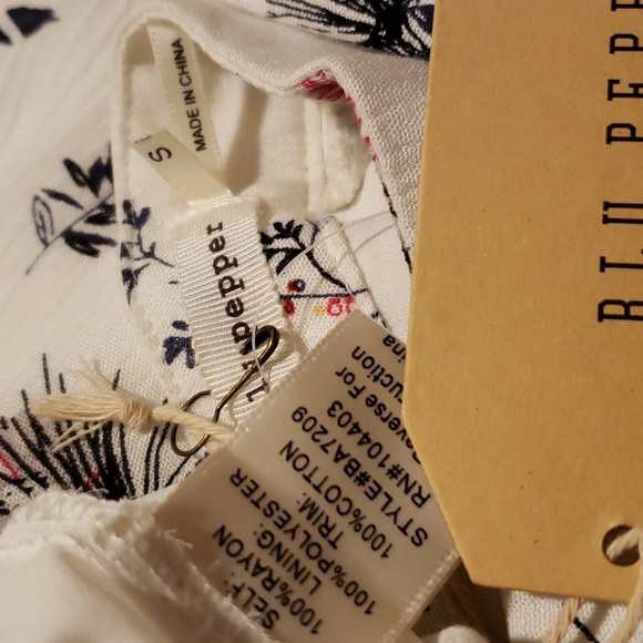 Blu Pepper Dress - Picture 12 of 13